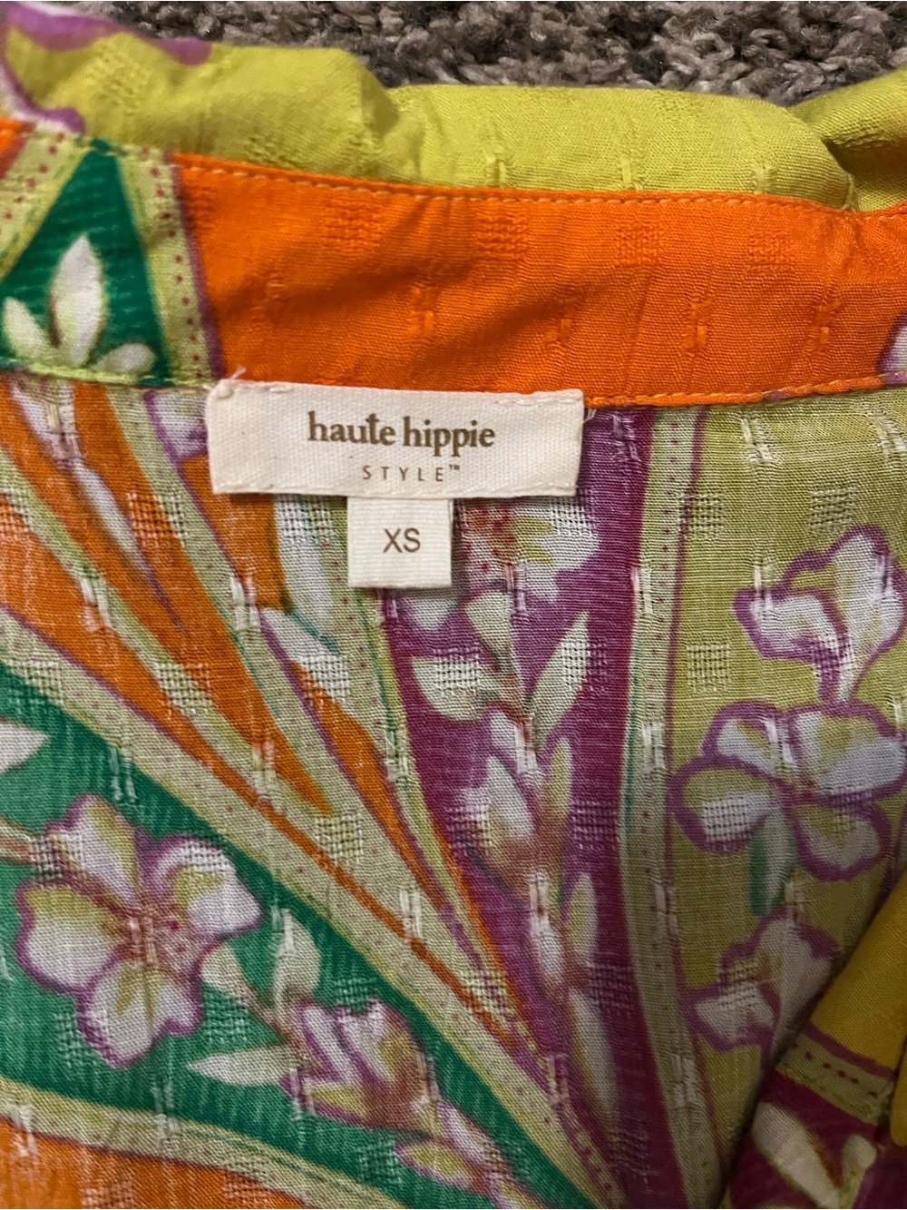 Haute Hippie Lime Multicolor Floral Button-Down Shirt - Picture 9 of 10